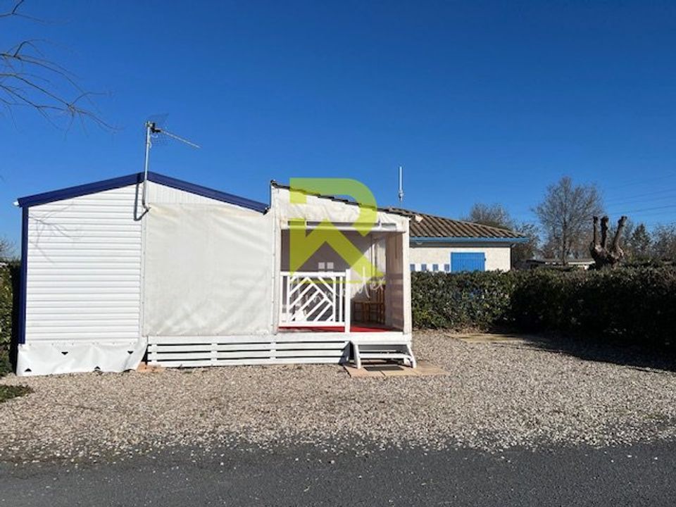 Bobil i Florensac, Herault - bilde 1