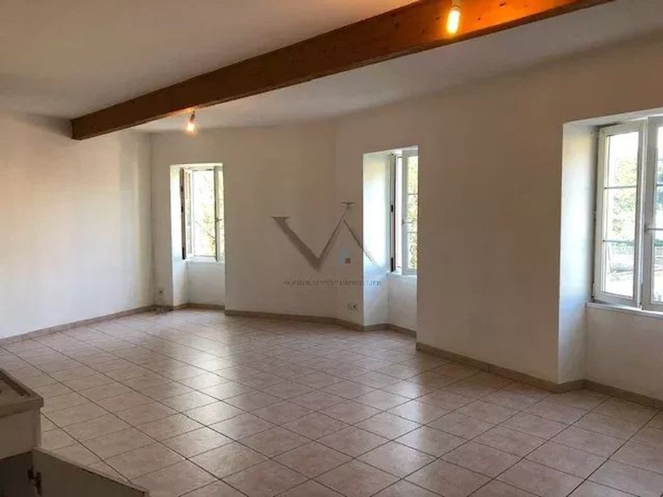 Lejlighed i Viviers, Ardeche - foto 1