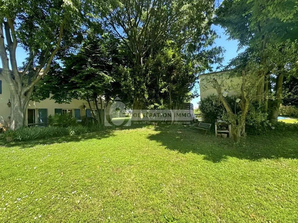 Villa i Raphele-les-Arles, Bouches-du-Rhone - foto 2