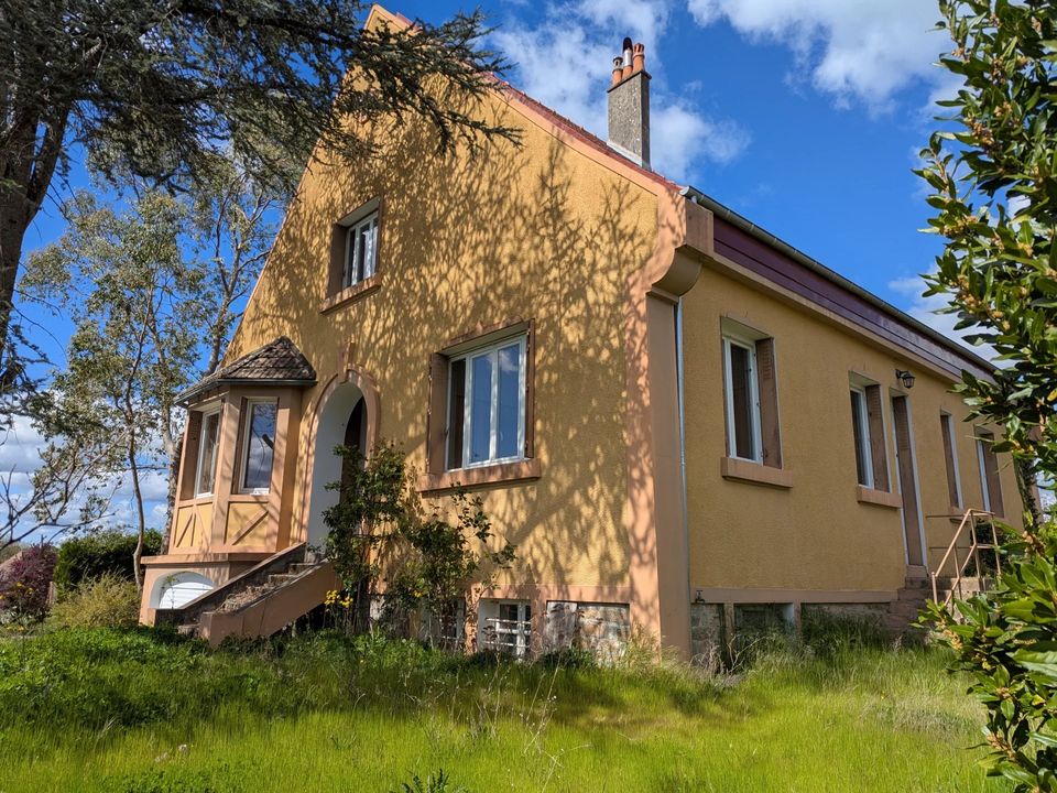 Villa i Saint-Benoît-du-Sault, Indre - foto 1