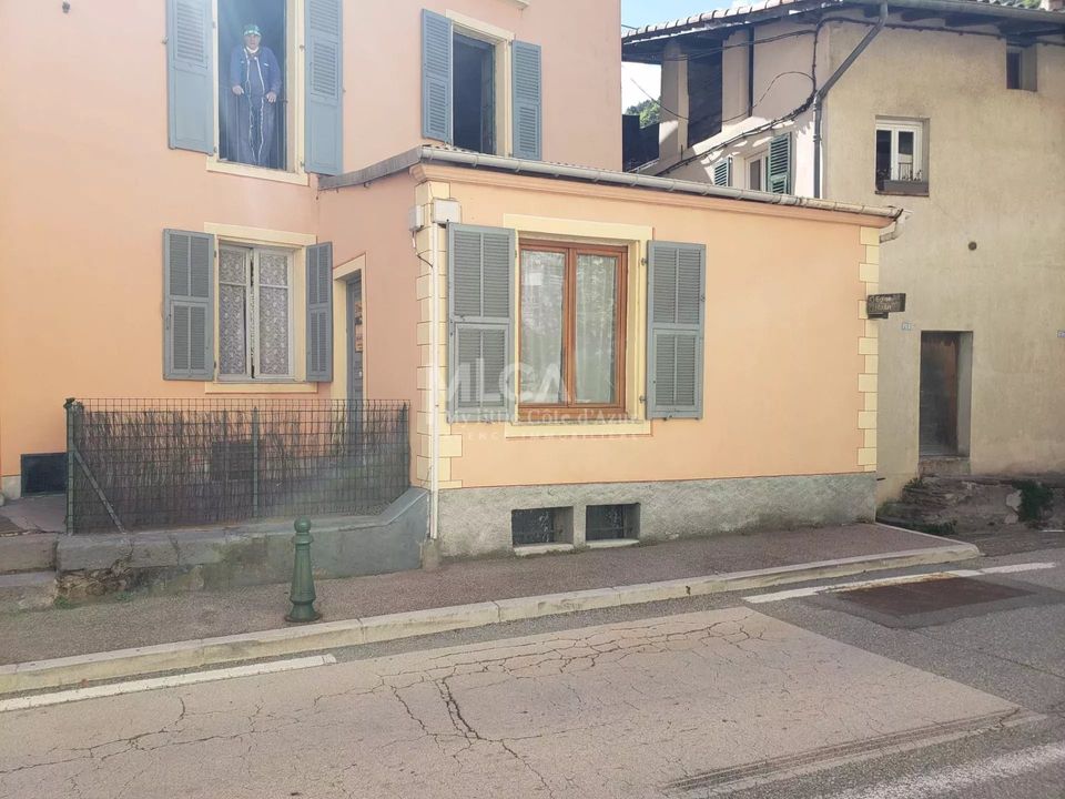 Leilighet i Saint-Sauveur-sur-Tinee, Alpes-Maritimes - bilde 1