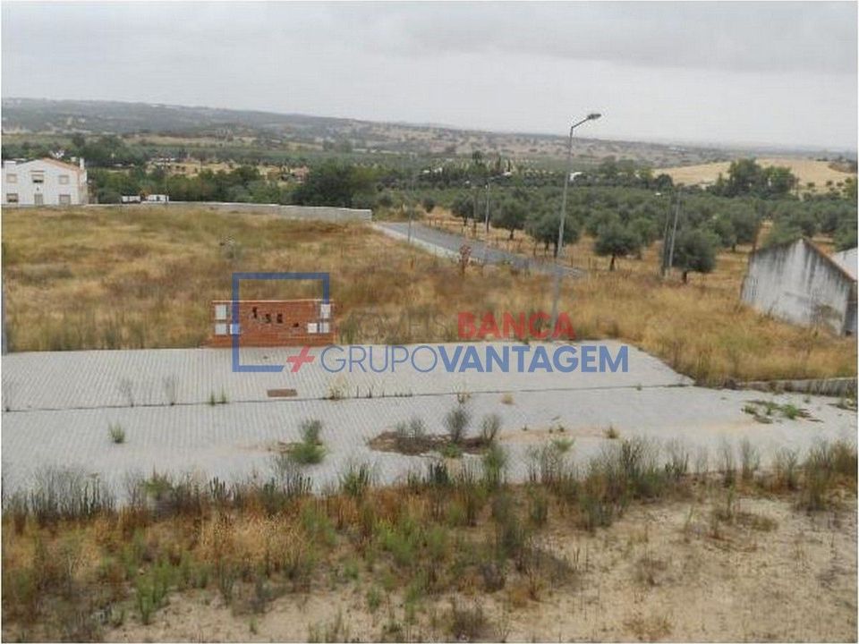 Helårsgrund i Alvito, Beja - foto 1