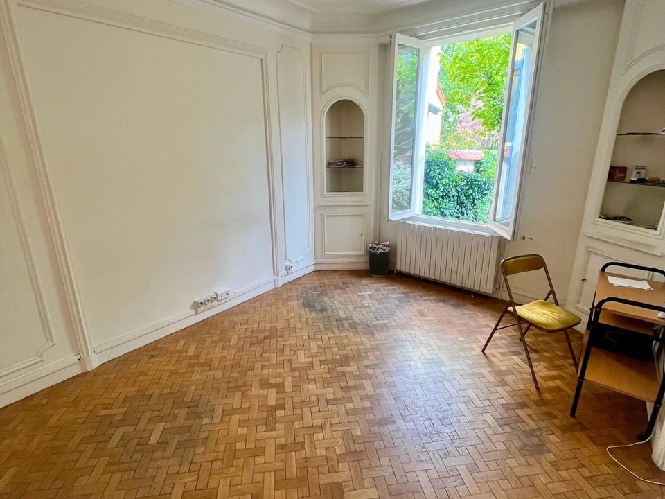 Villa i Montreuil, Seine-Saint-Denis - foto 1