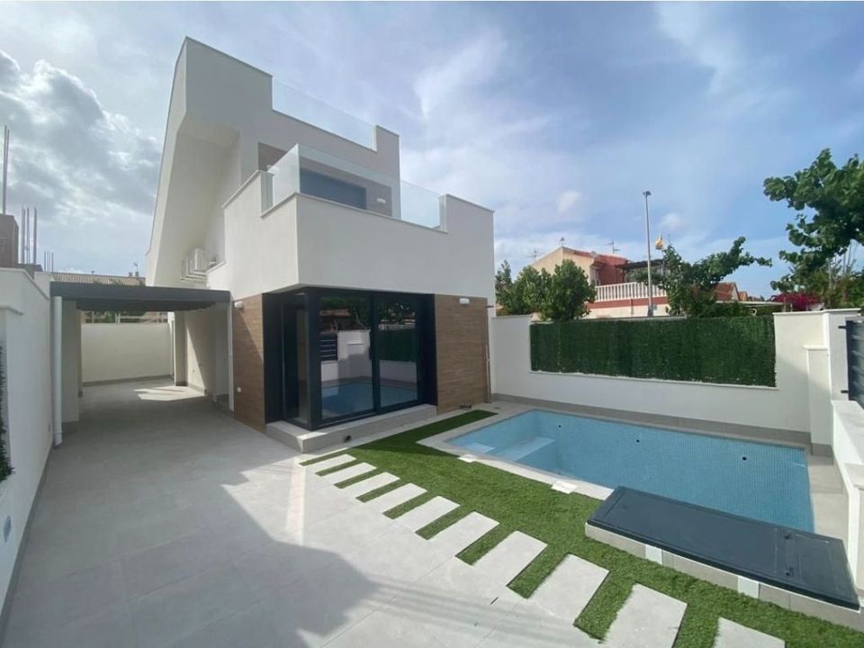 Villa i Los Alcazares, Murcia - foto 1