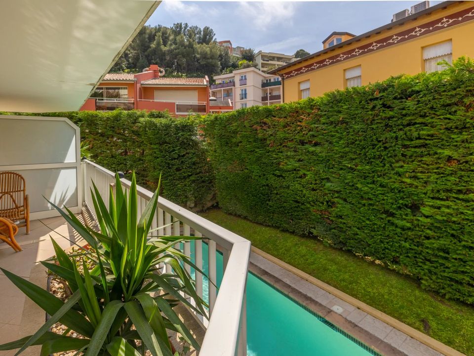 Lejlighed i Roquebrune-Cap-Martin, Alpes-Maritimes - foto 4