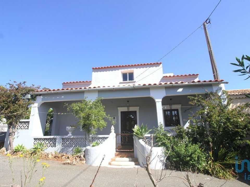 Casa unifamiliar a Loule, Faro - foto 1