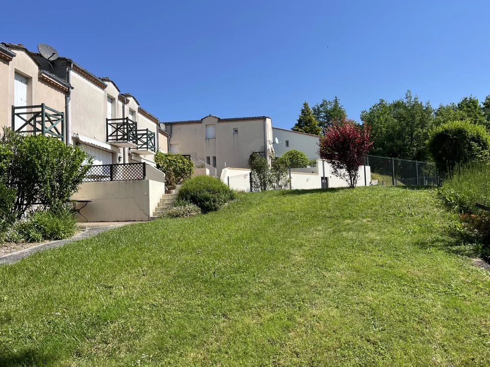Villa i Bouteilles-Saint-Sébastien, Dordogne - foto 1