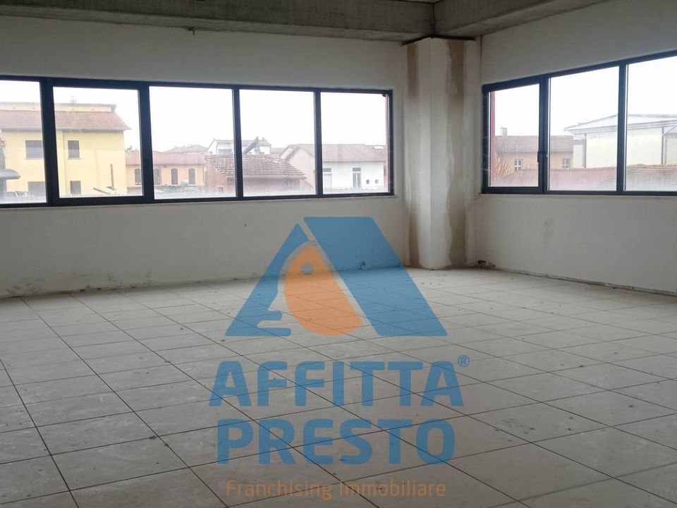 Erhvervsejendom i Santa Croce sull'Arno, Pisa - foto 1