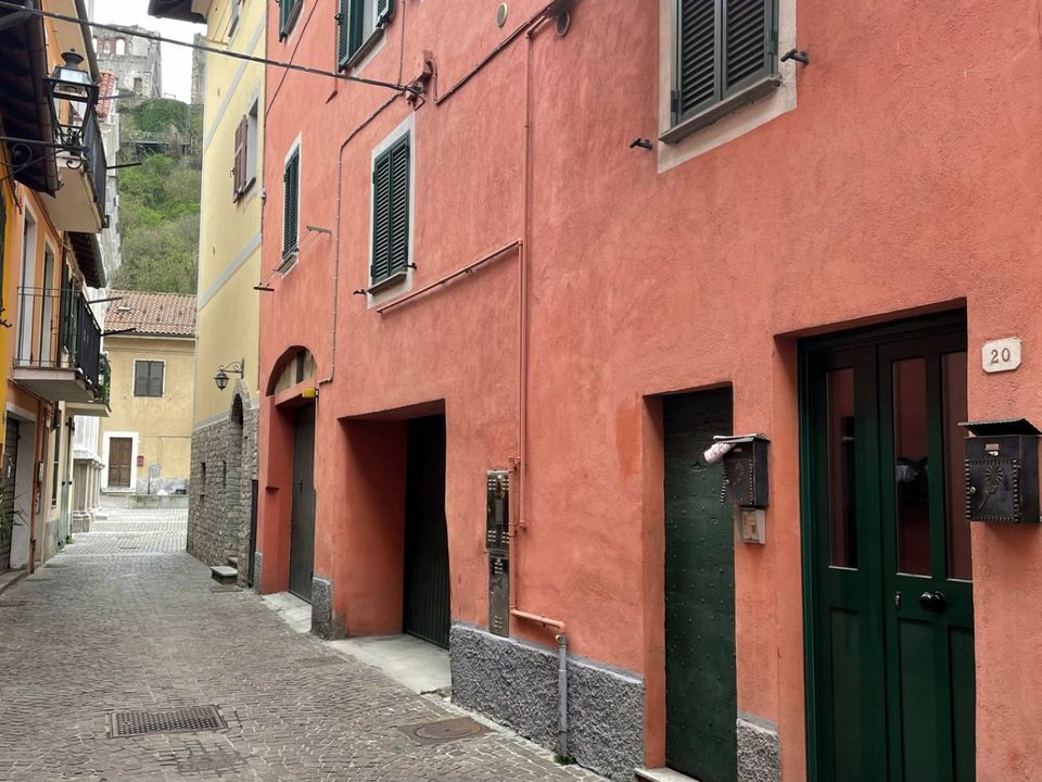 Lejlighed i Cairo Montenotte, Savona - foto 1