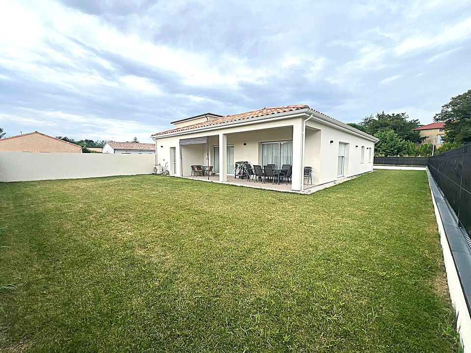 Villa i Romans-sur-Isère, Drome - foto 1