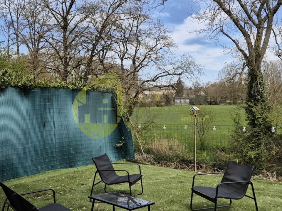 Villa in Chateauroux, Indre - foto 1