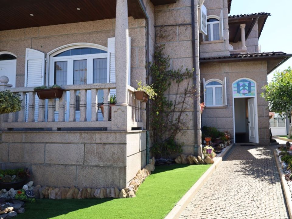 Villa i Felgueiras, Porto - bilde 2