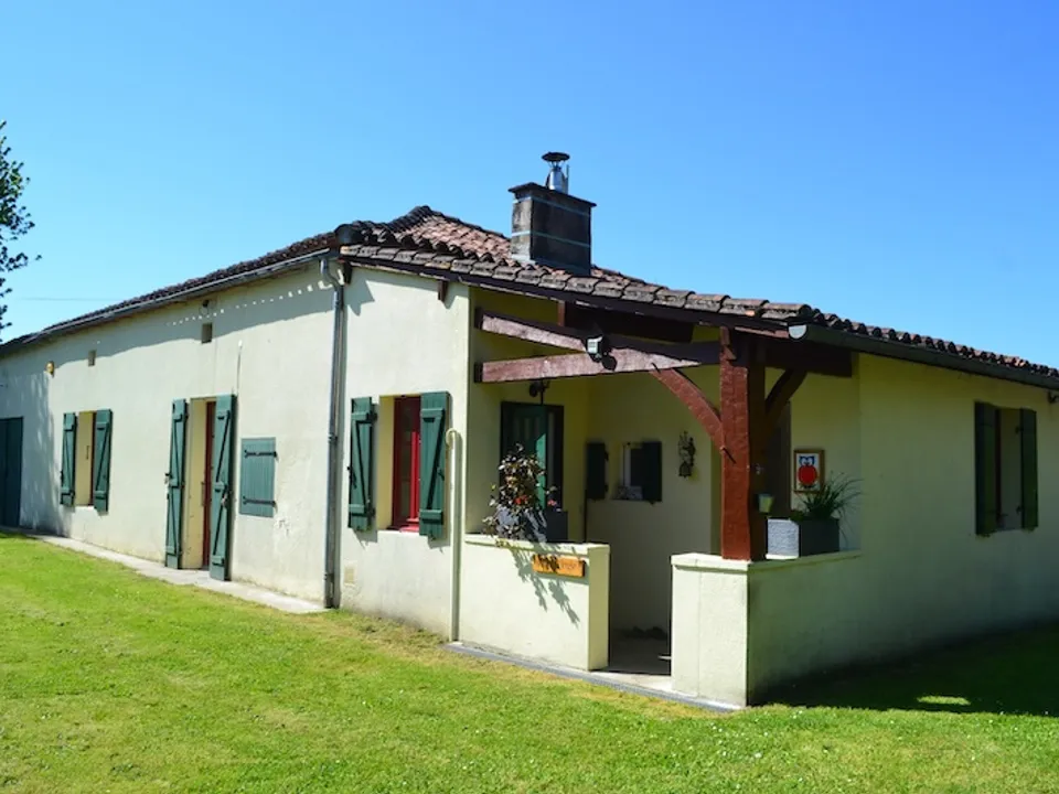 Villa i Nanteuil-Auriac-de-Bourzac, Dordogne - foto 1