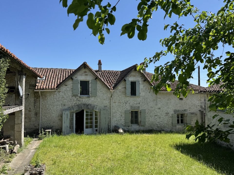 Villa i Champagne-et-Fontaine, Dordogne - foto 1