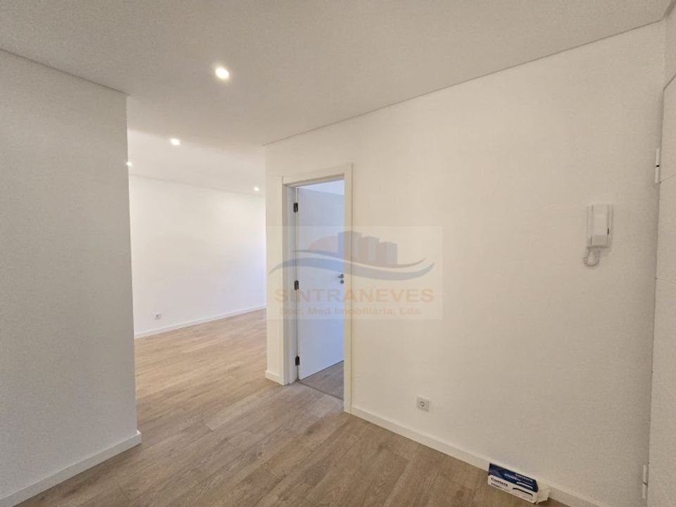 Lejlighed i Amadora, Lisbon - foto 4