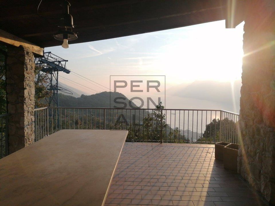 Villa i Malcesine, Verona - foto 1