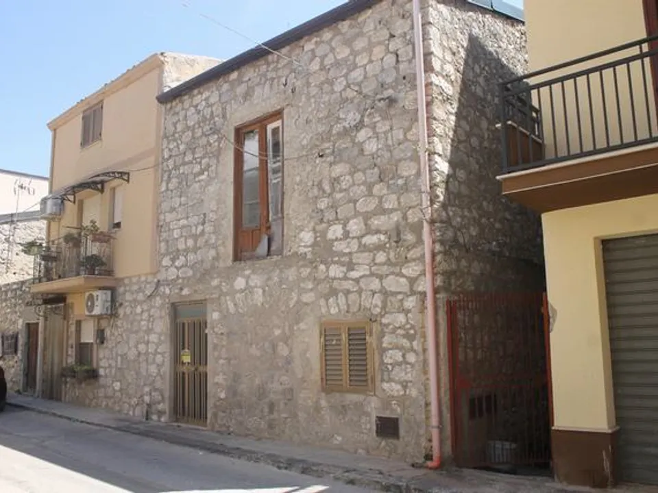 Byhus i San Biagio Platani, Agrigento - foto 1