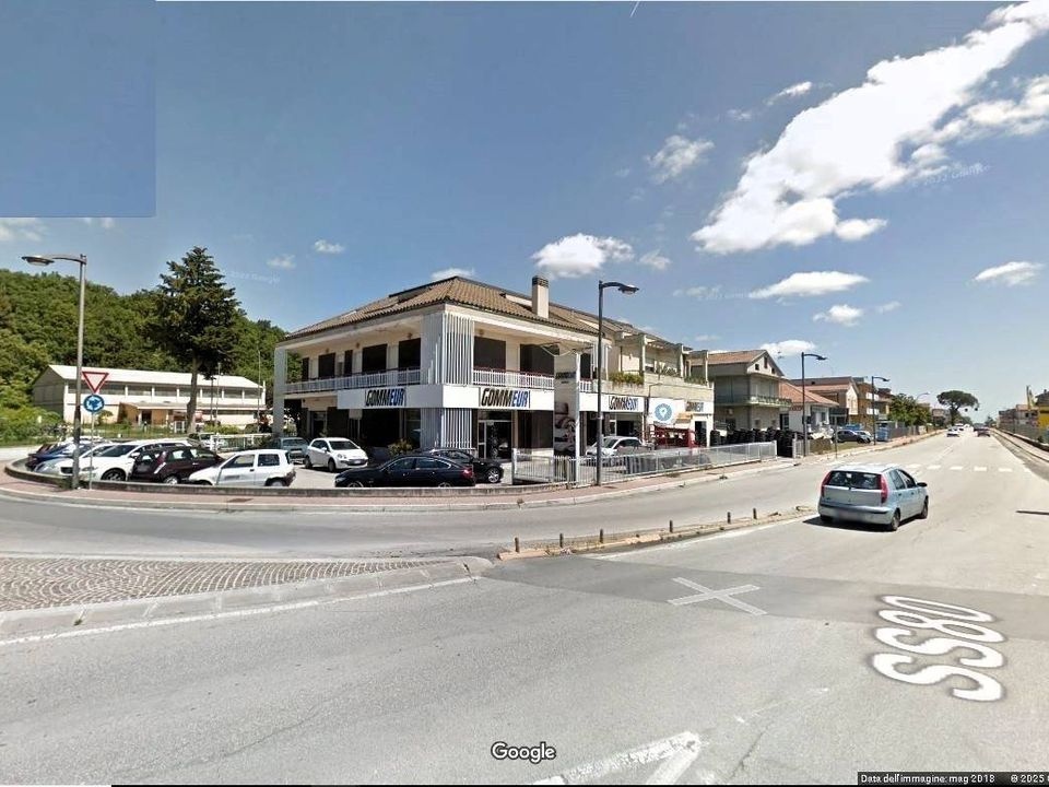 Erhvervsejendom i Teramo, Teramo - foto 5