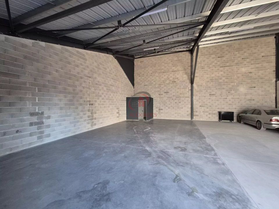 L'establiment comercial a Signes, Var - foto 3