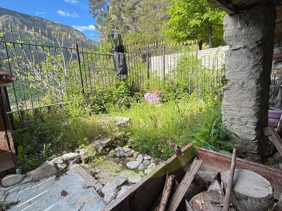 Villa en Touet-sur-Var, Alpes-Maritimes - foto 2