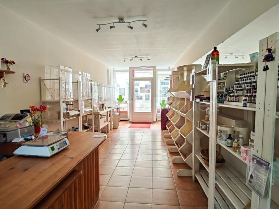 Erhvervsejendom i Sauze-Vaussais, Deux-Sevres - foto 3