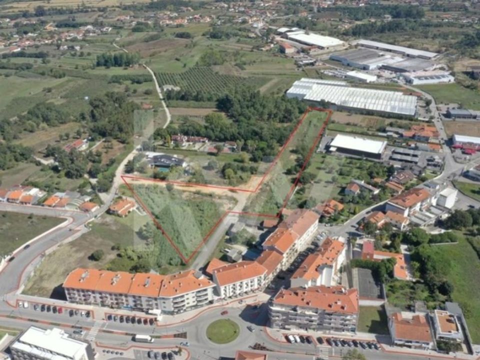 Helårsgrund i Oliveira do Bairro, Aveiro - foto 1