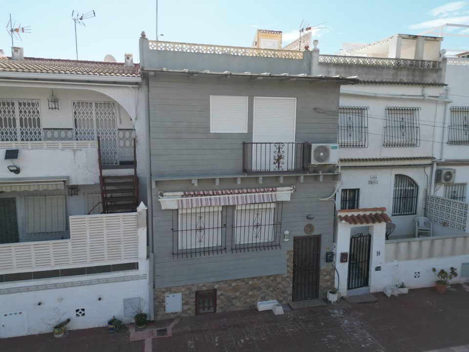 Byhus i La Marina, Alicante - foto 1