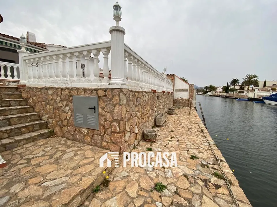 Villa i Empuriabrava, Gerona - foto 2