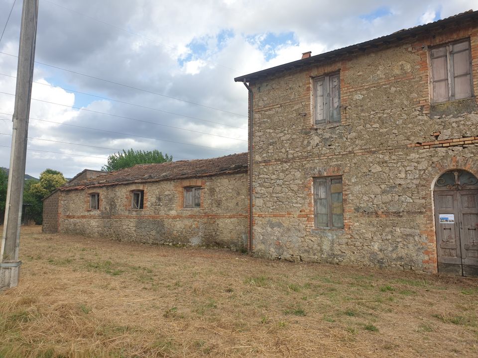 Byhus i Guardea, Terni - foto 1