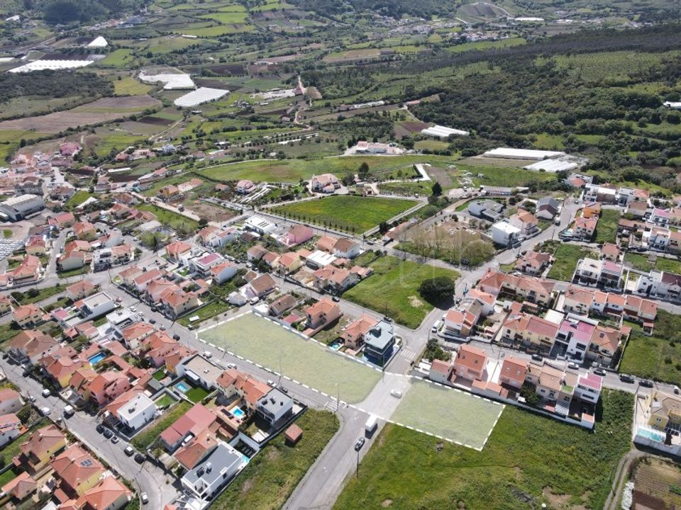 Erhvervsejendom i Loures, Lisbon - foto 1