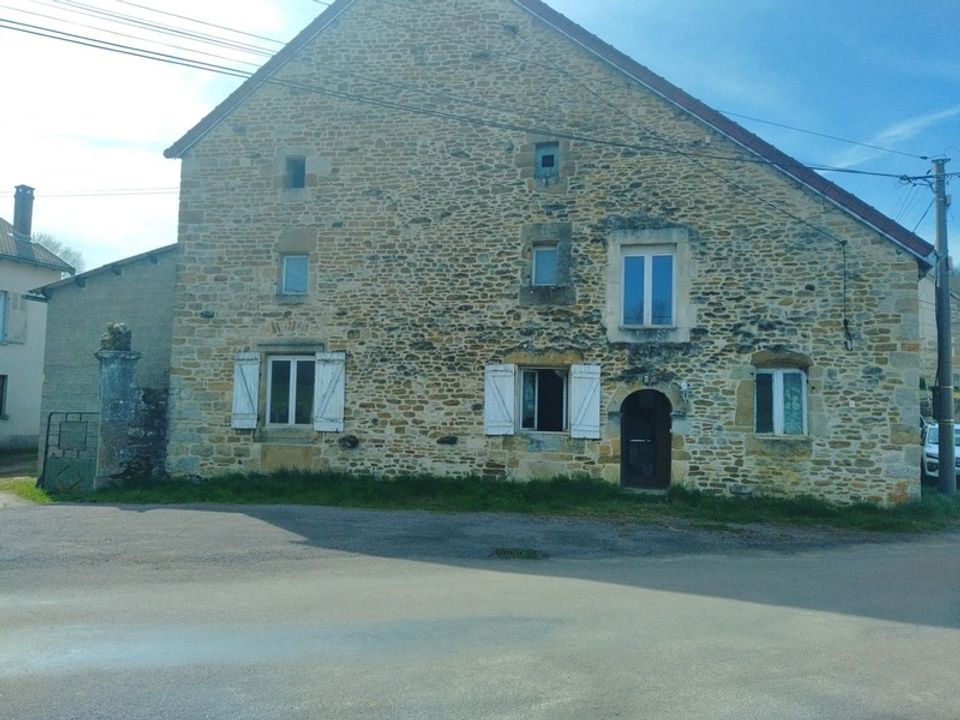 Landsbyhus i Langres, Haute-Marne - bilde 1