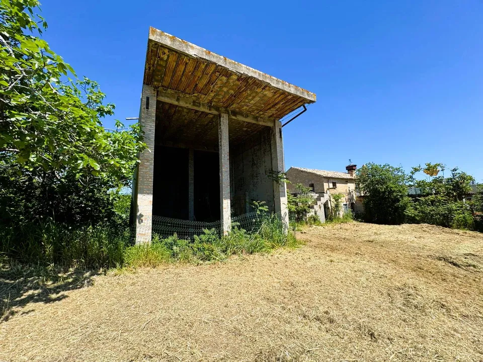 Landejendom i Porto San Giorgio, Fermo - foto 4