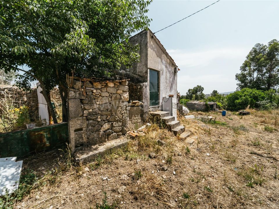 Erhvervsejendom i Fundao, Castelo Branco - foto 1