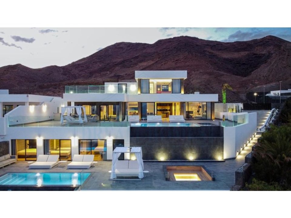 Villa i Playa Blanca (Yaiza), Lanzarote - foto 1