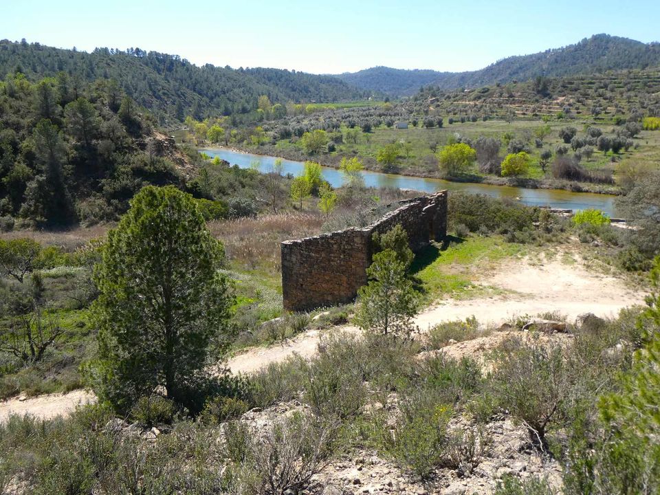 Finca en Caseres, Tarragona - foto 1