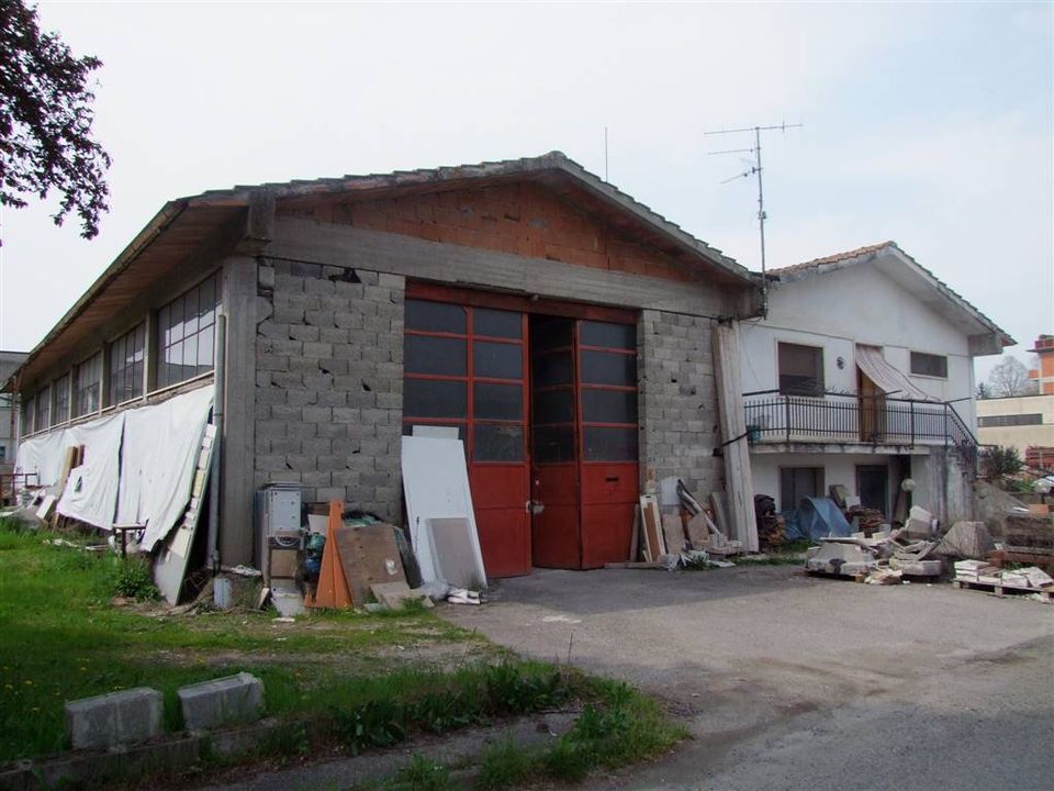 Erhvervsejendom i Vicchio, Florence - foto 1