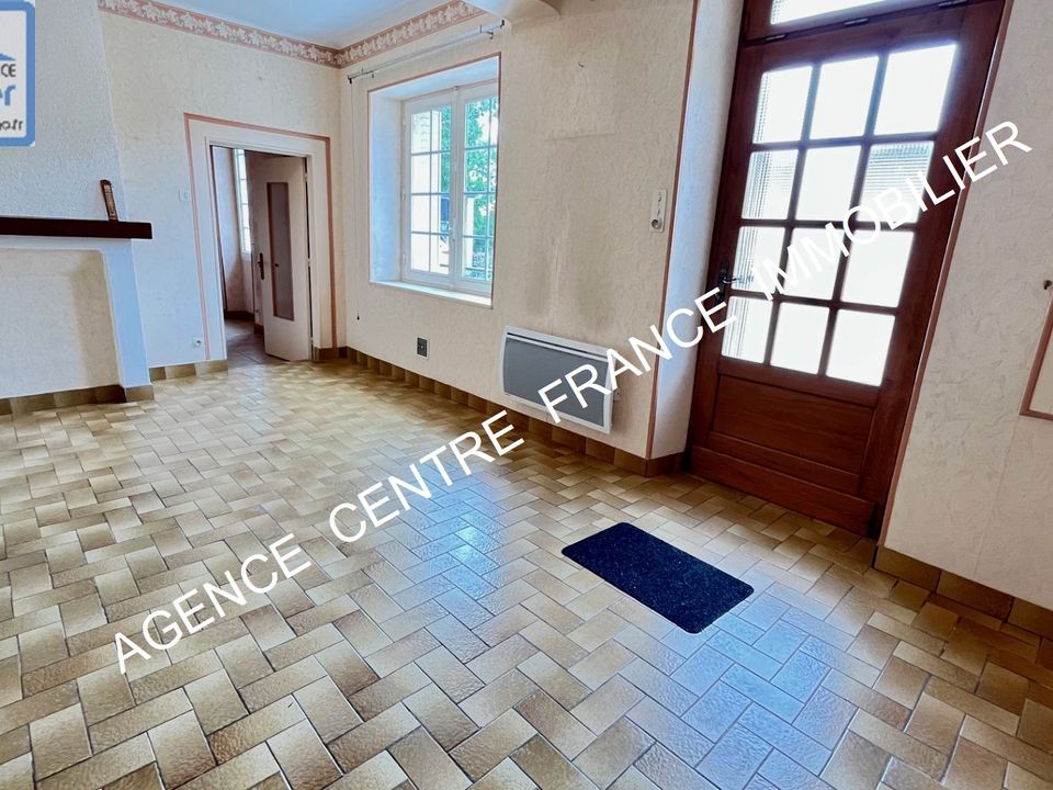Villa in Mehun-sur-Yevre, Cher - foto 2