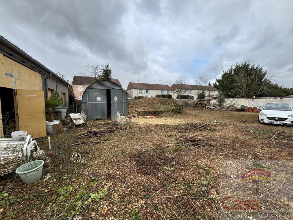 Erhvervsejendom i Fleury-les-Aubrais, Loiret - foto 2