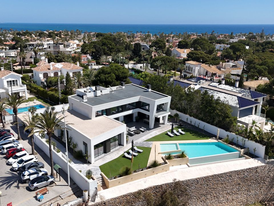 Villa i Cabo Roig, Alicante - foto 1