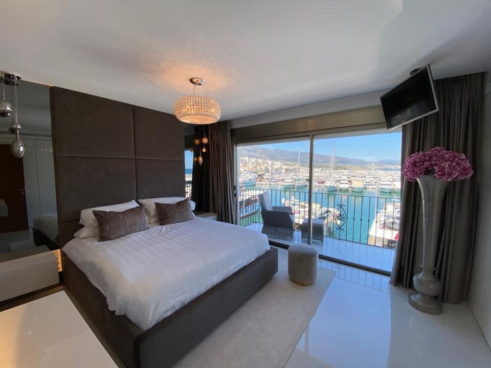 Penthouse i Puerto Banus, Malaga - foto 4