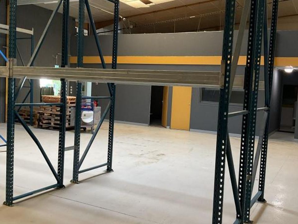 Erhvervsejendom i Saint-Maximin, Oise - foto 3