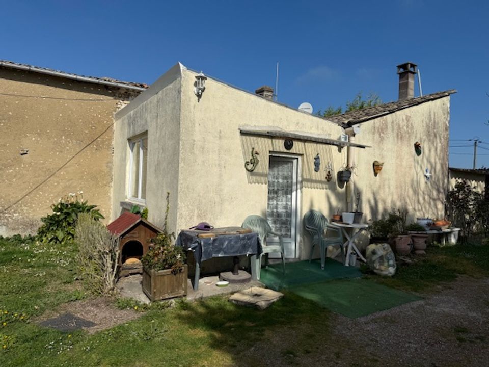 Villa i Saint-Thomas-De-Conac, Charente-Maritime - foto 1