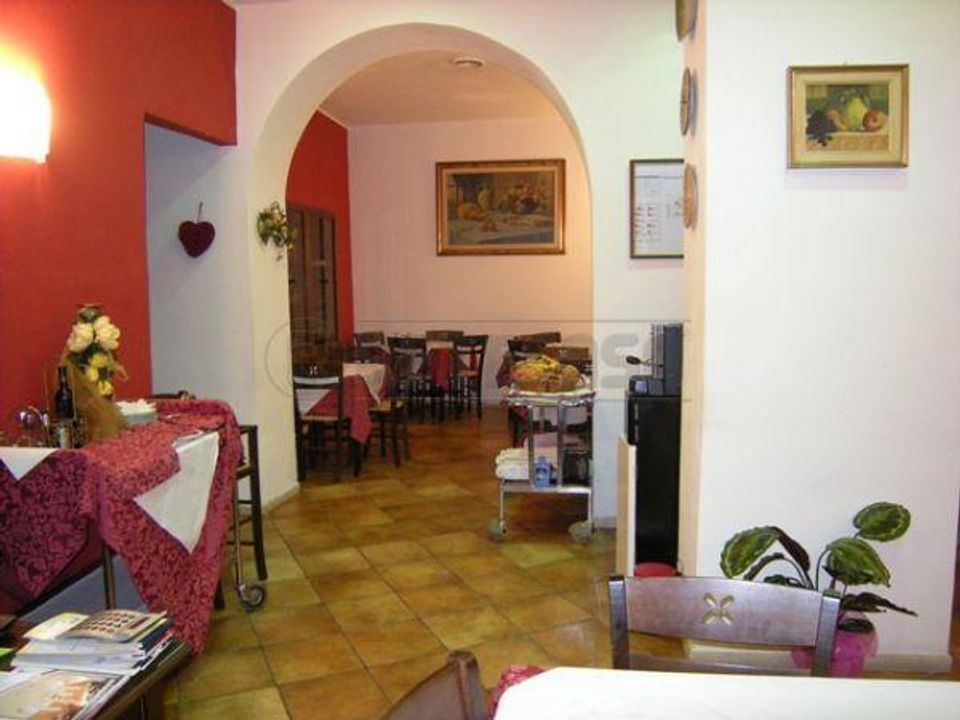 Erhvervsejendom i Caltanissetta, Caltanissetta - foto 2