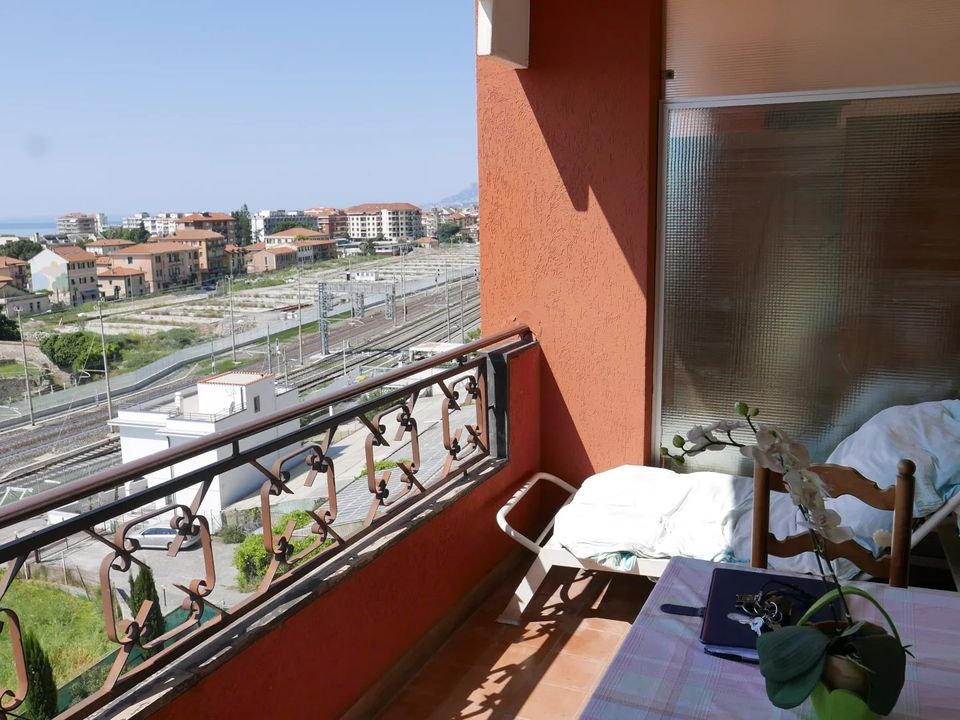 Lejlighed i Ventimiglia, Imperia - foto 1