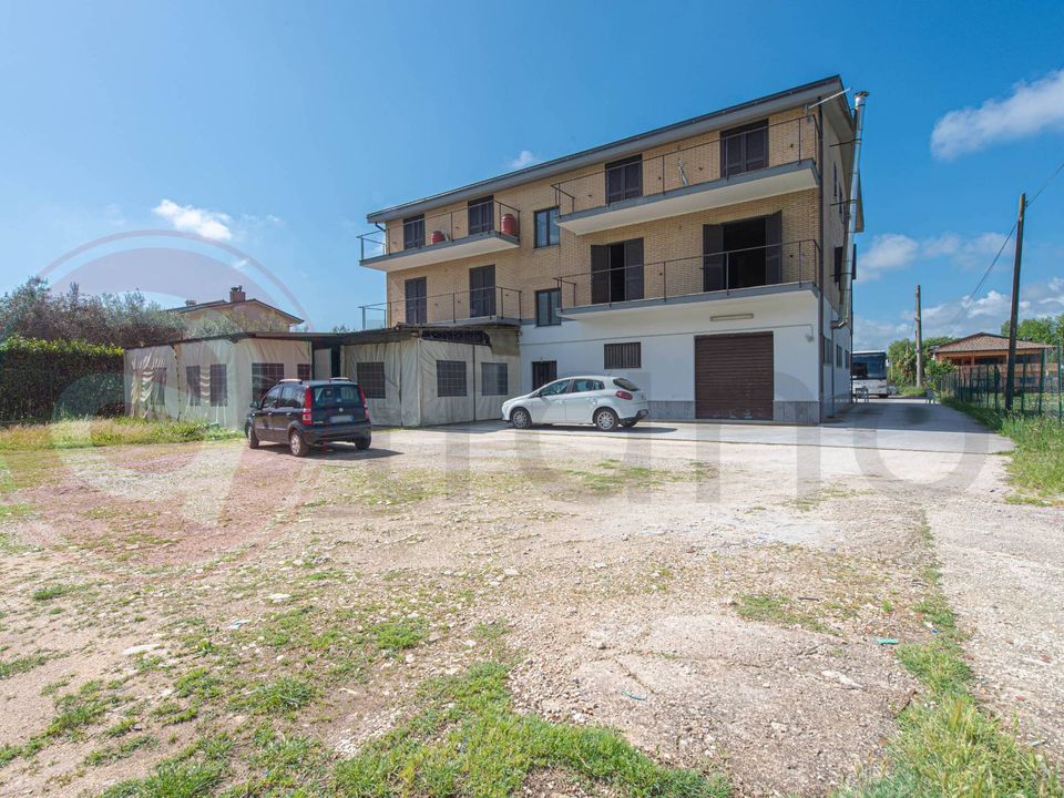 Erhvervsejendom i Castrocielo, Frosinone - foto 5