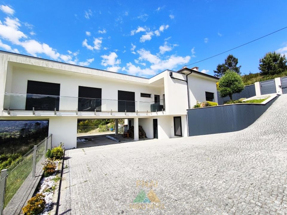 Villa i Ponte da Barca, Viana do Castelo - foto 1