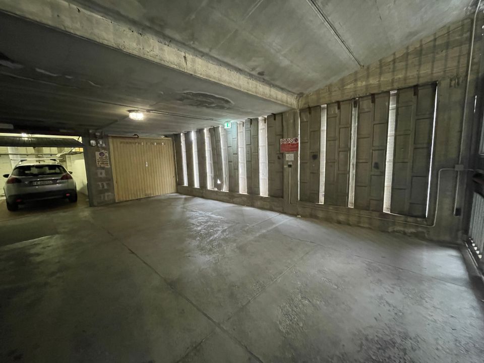 Garage i Genoa, Genoa - foto 4
