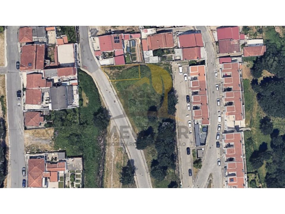 Helårsgrund i Fanzeres, Porto - foto 3