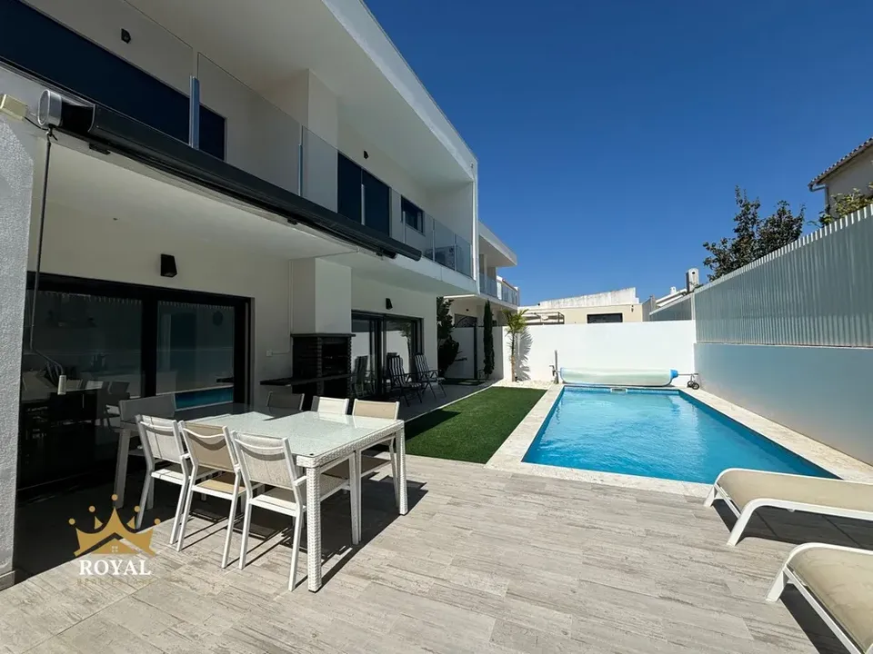 Villa i Almada, Setubal - foto 1