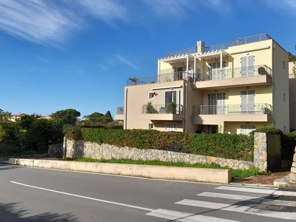 Lejlighed i Bordighera, Imperia - foto 3